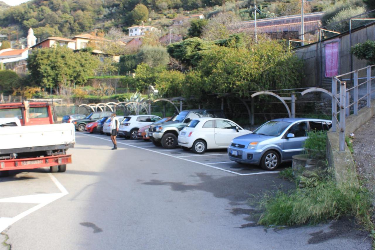 Villa Ca' Du Mangiabaggi Vallecrosia Exterior foto